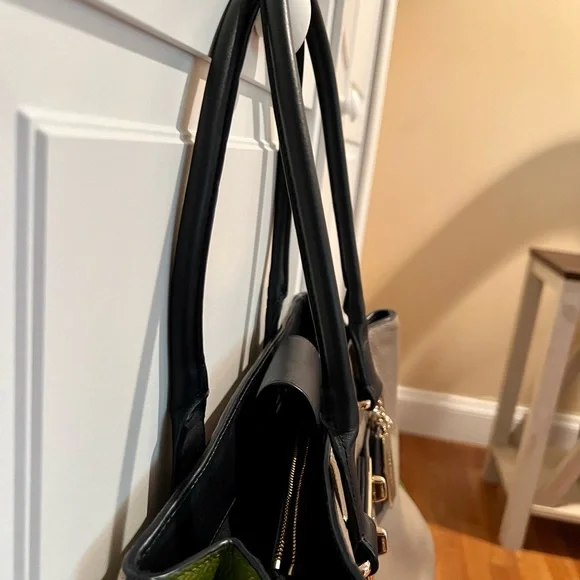 Coach tri-color satchel - Picture 4 of 12